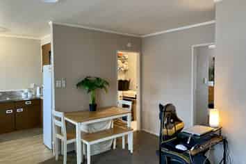 6/4 May Street, Hillcrest
