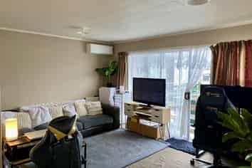 6/4 May Street, Hillcrest