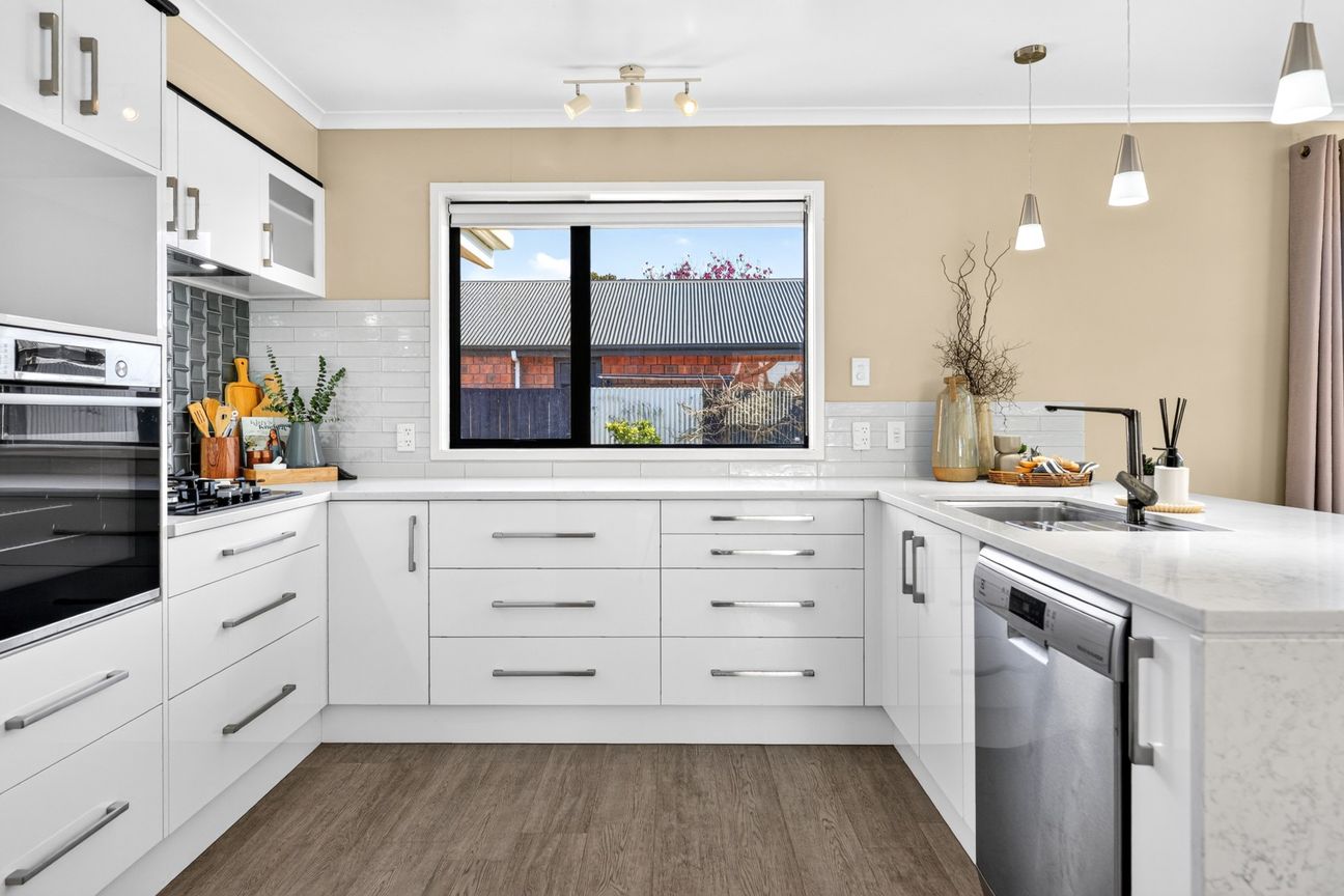 Spacious Family Living - Vista 3