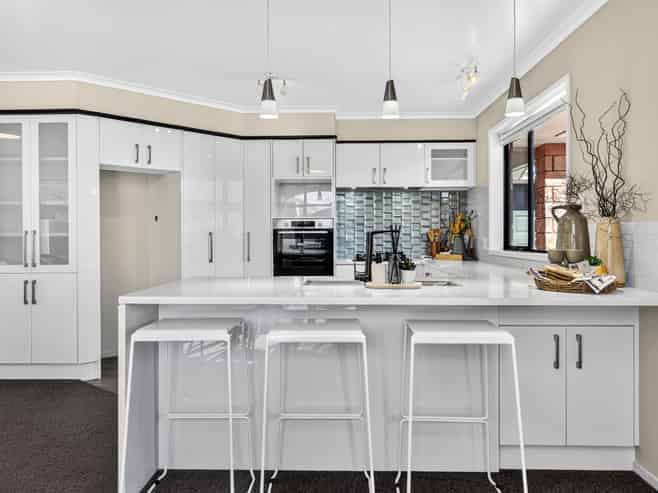 94 Wentworth Drive, Rototuna North