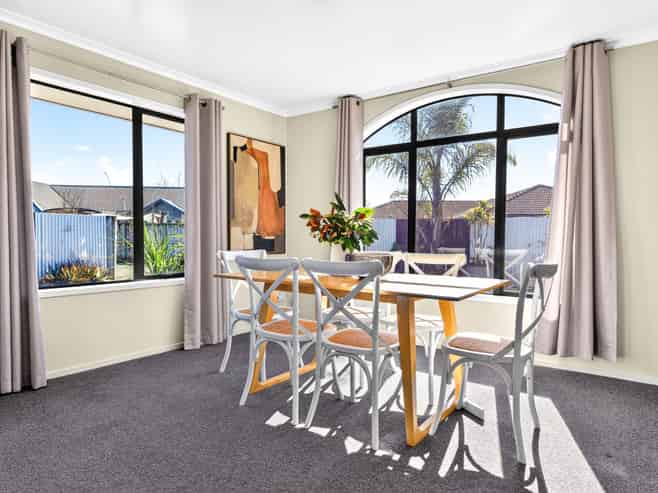 94 Wentworth Drive, Rototuna North