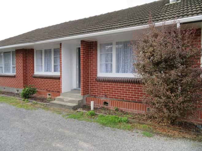 2/26 Riverbank Street, Ebdentown