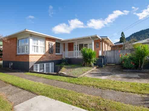 16A Upland Road, Western Heights