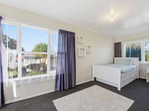 16A Upland Road, Western Heights