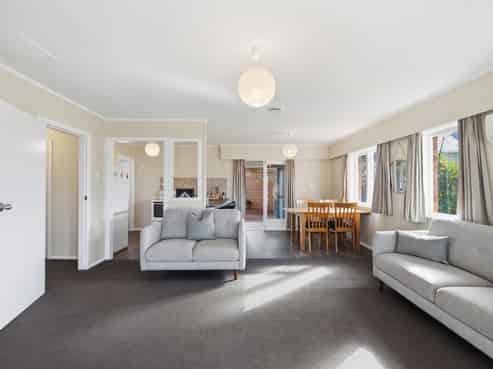 16A Upland Road, Western Heights