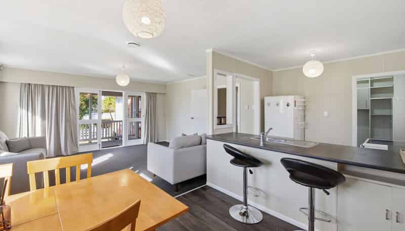 16A Upland Road, Western Heights