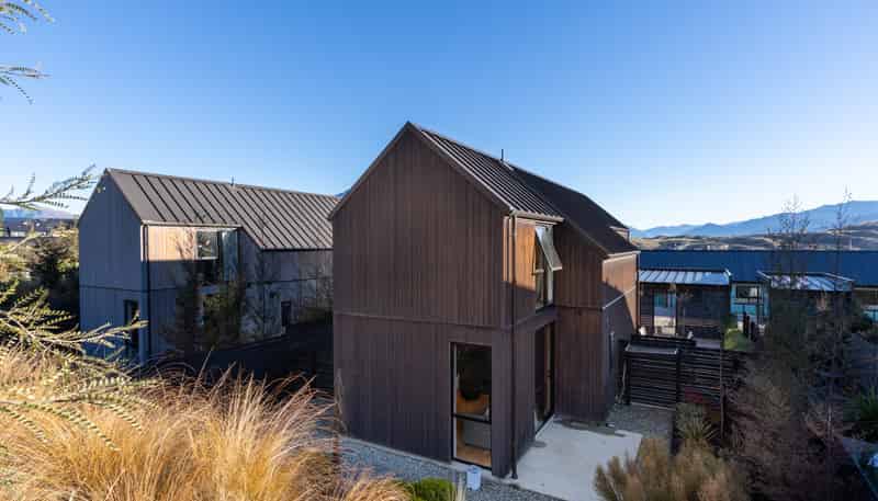 7 Escalator Avenue, Jacks Point