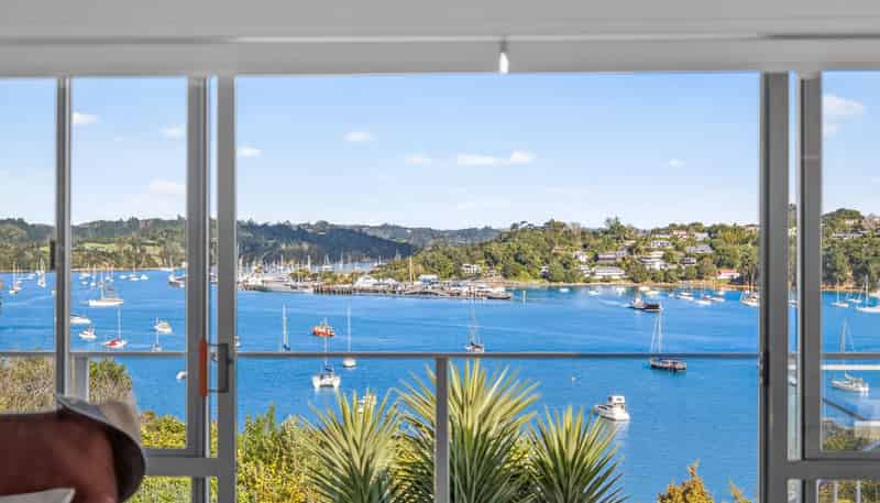 23 Okiato Road, Russell