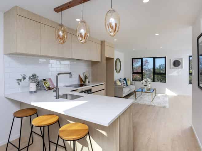 81A Ayton Drive, Totara Vale