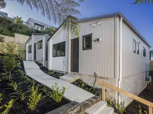 81B Ayton Drive, Totara Vale