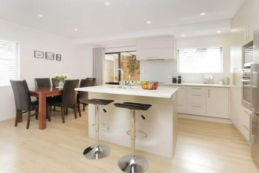 3 Bedroom Beautiful Home in Mt Wellington - View 5