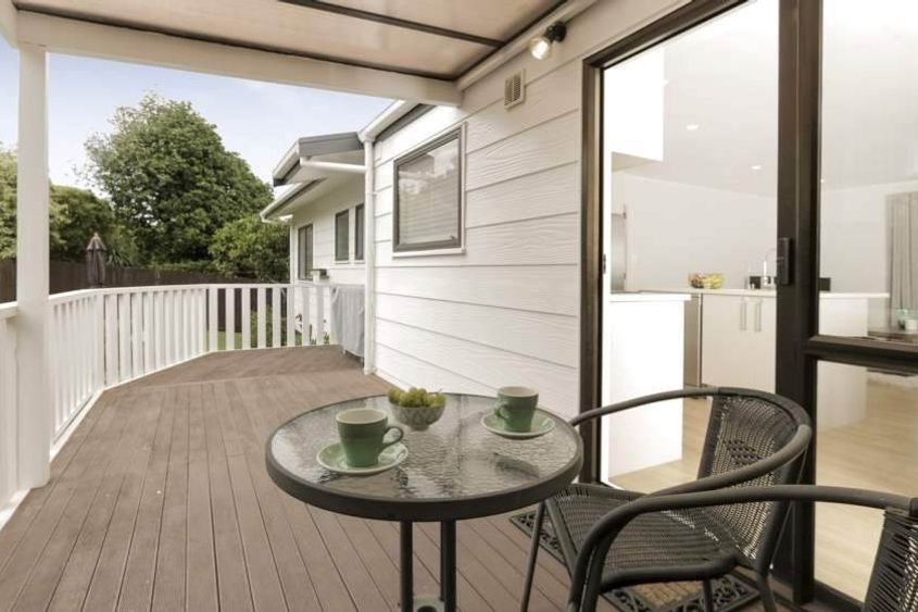 3 Bedroom Beautiful Home in Mt Wellington - View 2