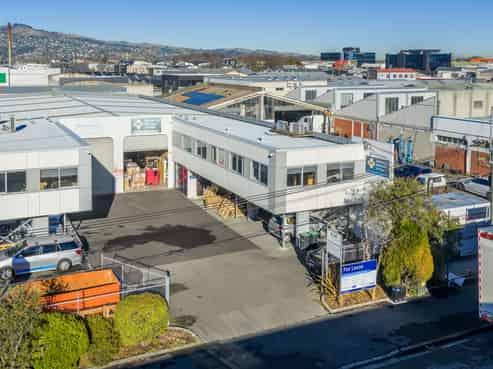 North facing industrial warehouse