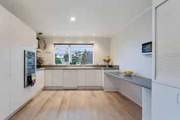 9 Arnold Savage Place, RICHMOND