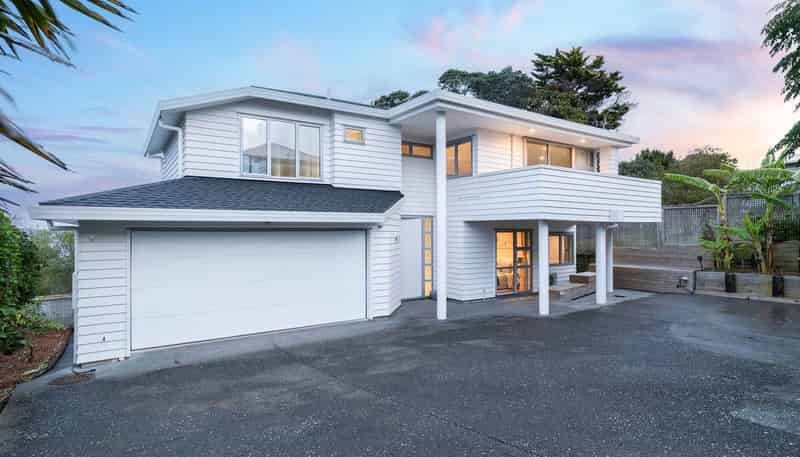 2/19 Toroa Street, Torbay