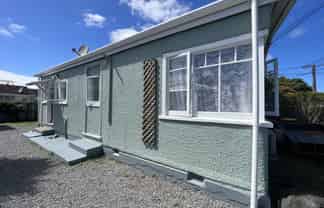 2/507 Worcester Street, Linwood