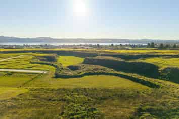 60 Wharariki Rise, Wharewaka