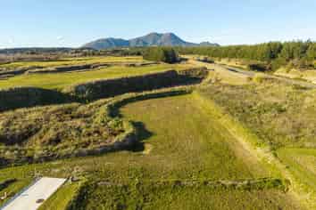 60 Wharariki Rise, Wharewaka