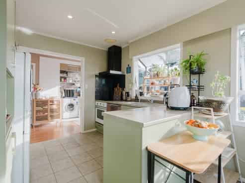 7 Keitha Place, Glenview