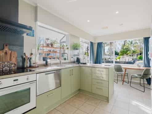 7 Keitha Place, Glenview
