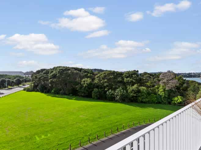 109 Bomb Point Drive, Hobsonville