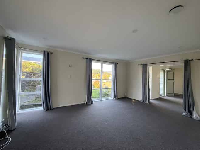 20 Kumeroa Grove, Wainuiomata