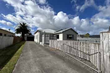 94 Victoria Street, Hawera