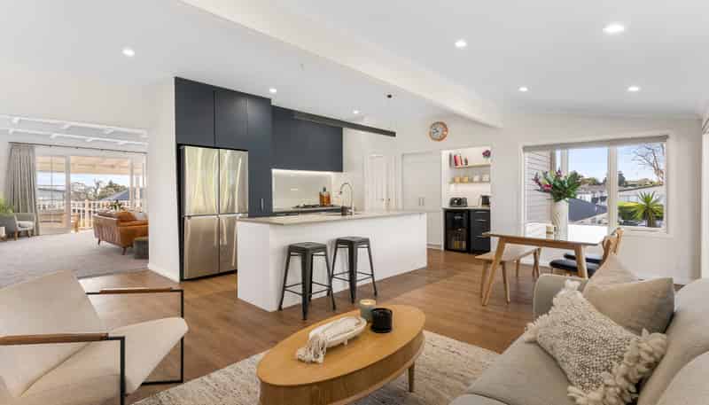 91 Wharf Road, Te Atatu Peninsula
