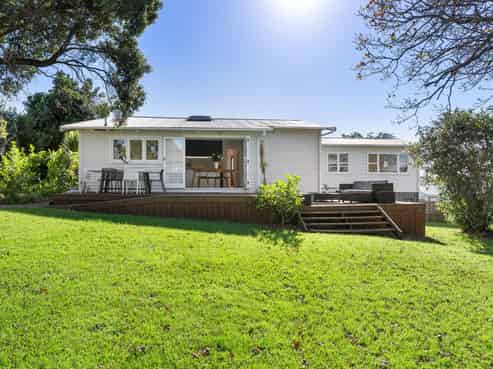 91 Wharf Road, Te Atatu Peninsula