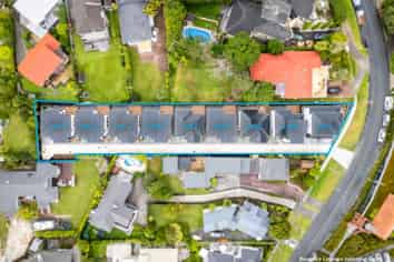 7/8 Park Rise, Campbells Bay