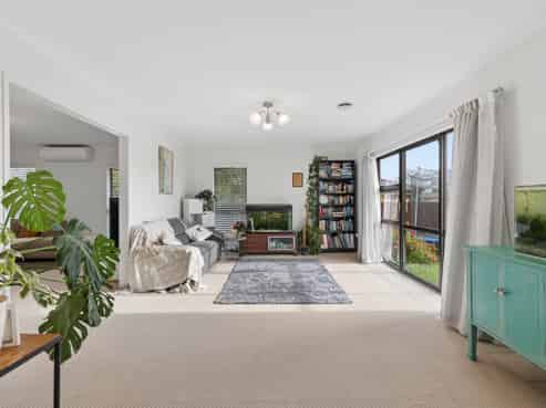 5 Pedlar Place, Conifer Grove