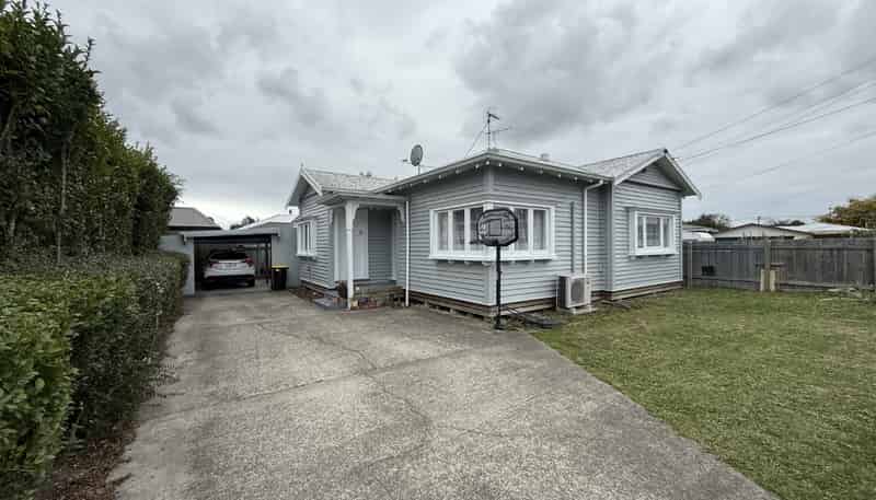 72 George St, Blenheim Central