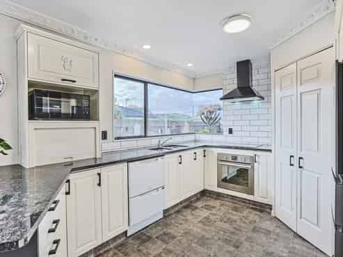 3 Cadogan Lane, Taradale