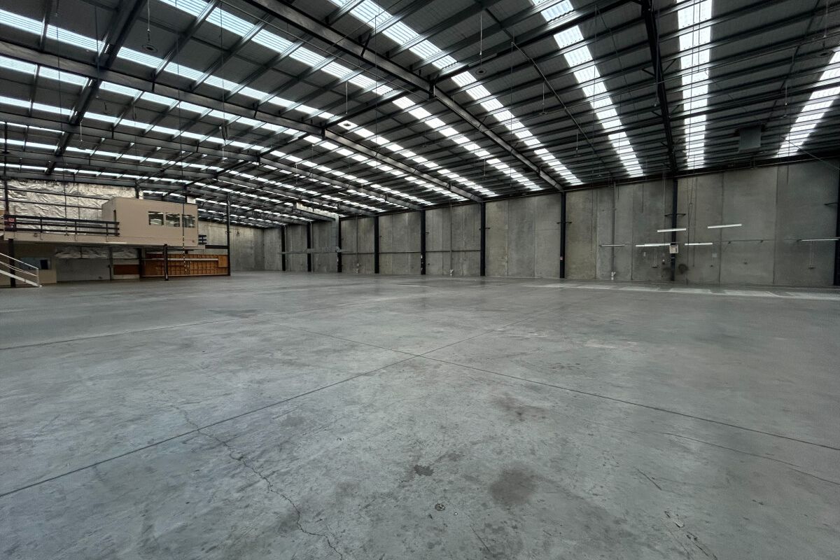 Versatile Industrial – 1,773m² – pohled 5