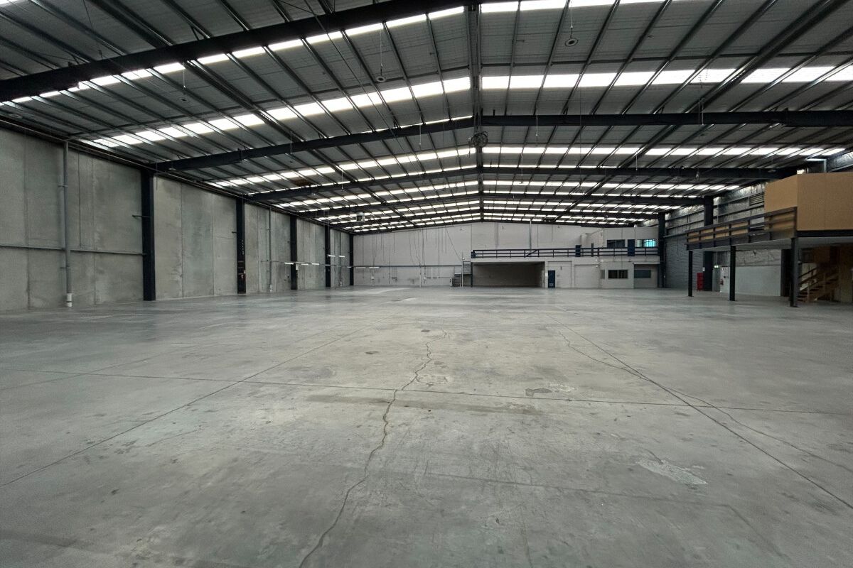 Versatile Industrial – 1,773m² – pohled 2