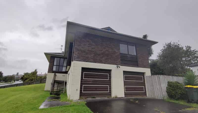 92 Aviemore Drive, Highland Park