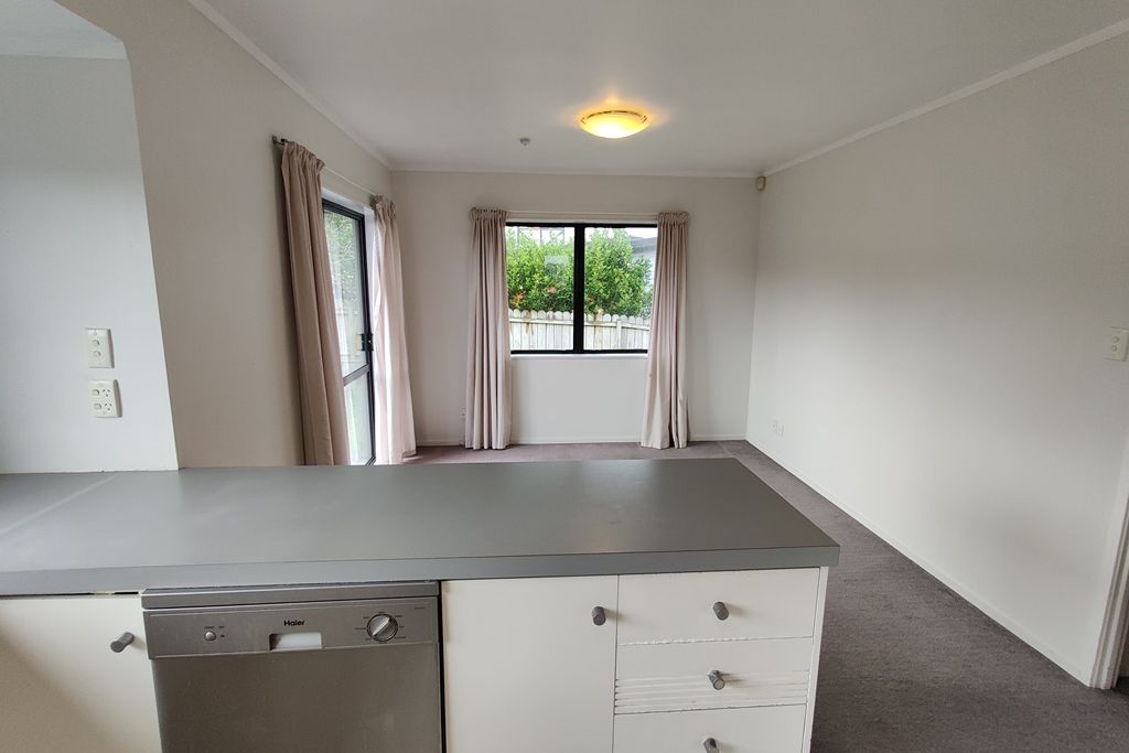 3 Bedroom Home in Highland Park - Widok 6