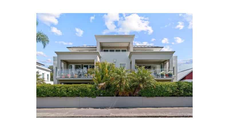 7/235 Devonport Road, Tauranga Central