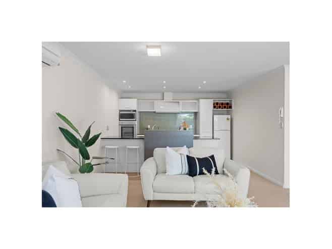 7/235 Devonport Road, Tauranga Central