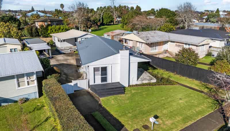 7 Koru Street, Mangere Bridge