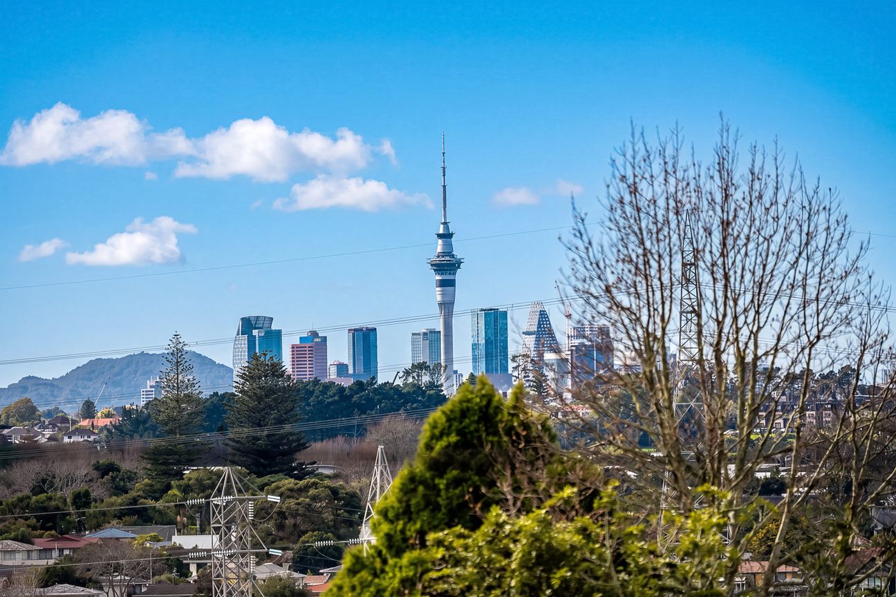 Selling After 27 Years To Downsize – pohled 3