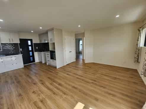 51a  Astley Avenue , New Lynn