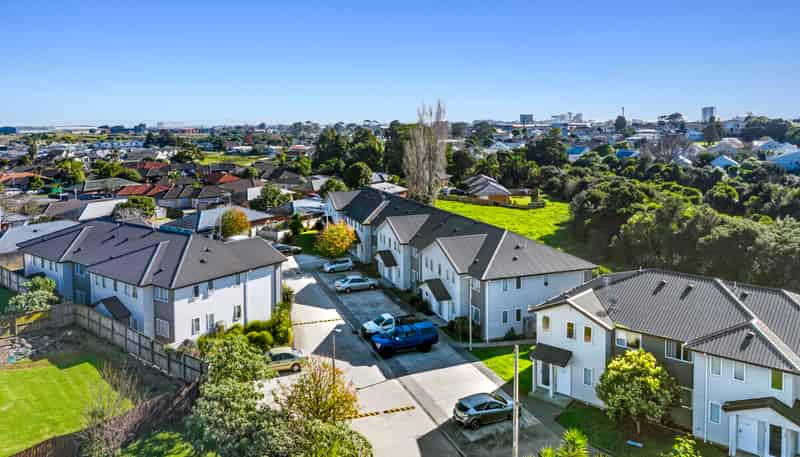 5A-5C Pantera Way, Hill Park