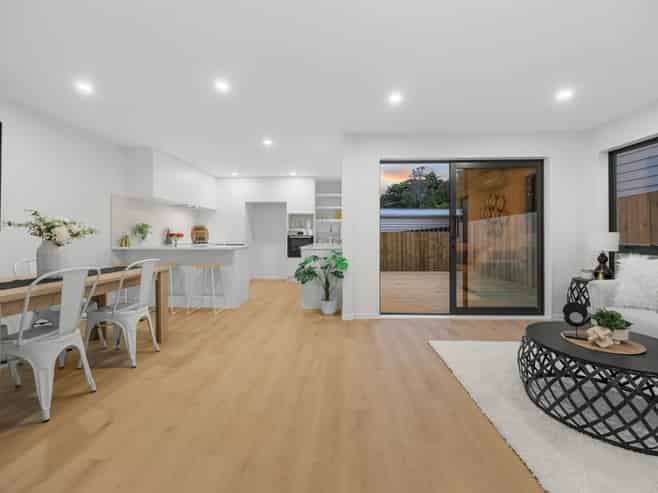 1B Mamuku Drive, Massey