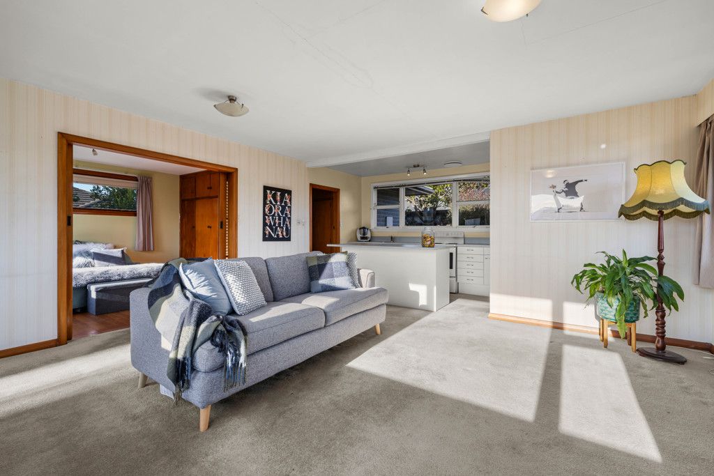 Last weekend to view - Location & Opportunity - Widok 6