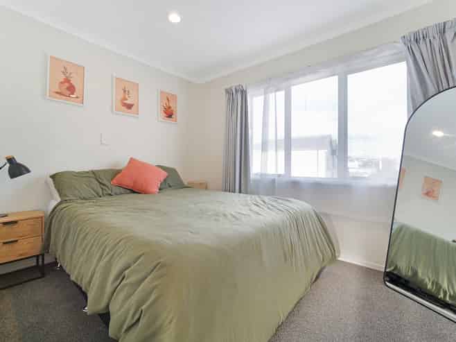 8/4 Keeling Road, Henderson