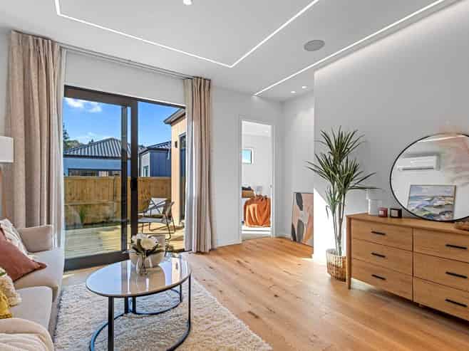 15 Mahinga Kai Road, Orewa
