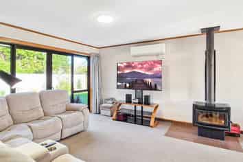 32 Grey Street, Feilding