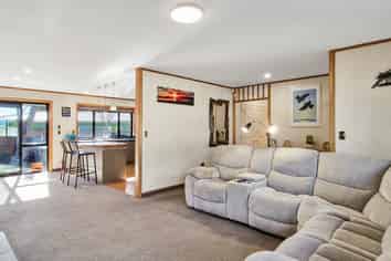 32 Grey Street, Feilding