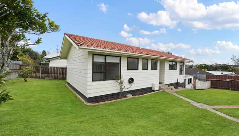 10A Madison Place, Dinsdale